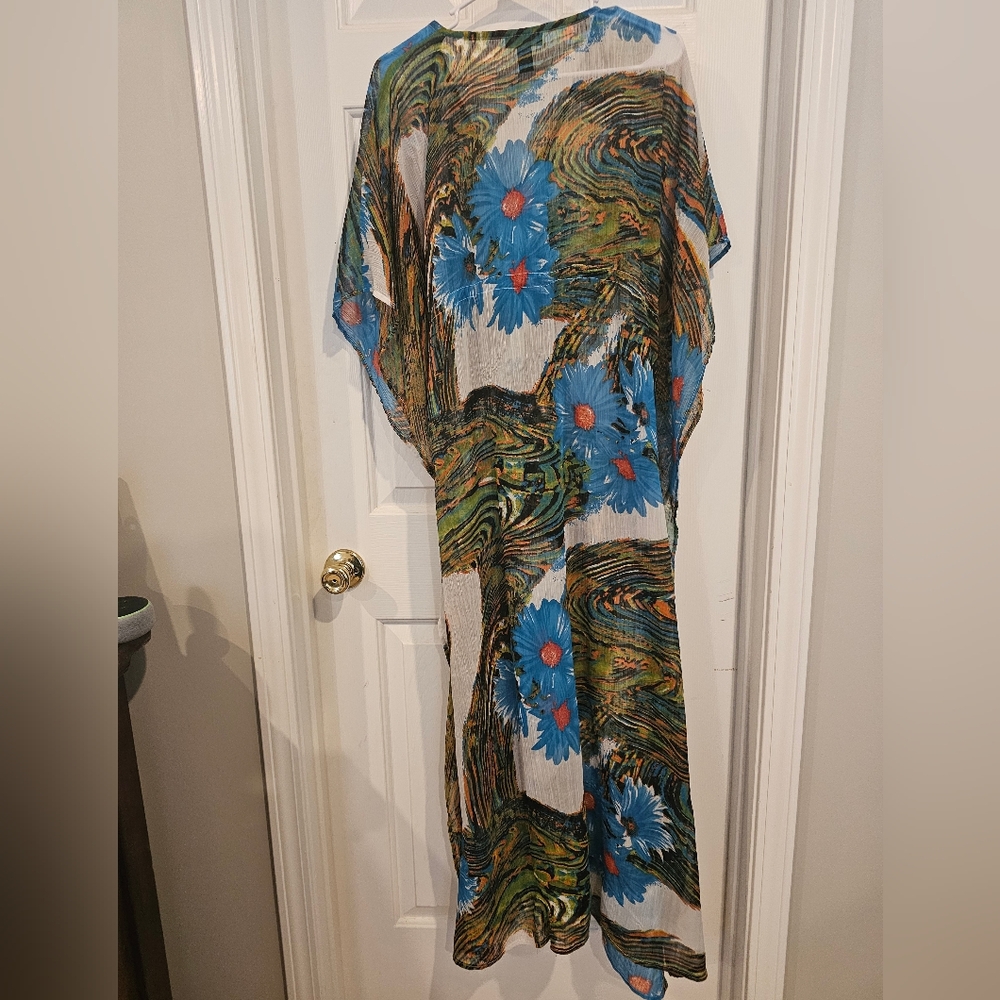 Colorful Abstract Pattern Dress - Picture 3 of 3